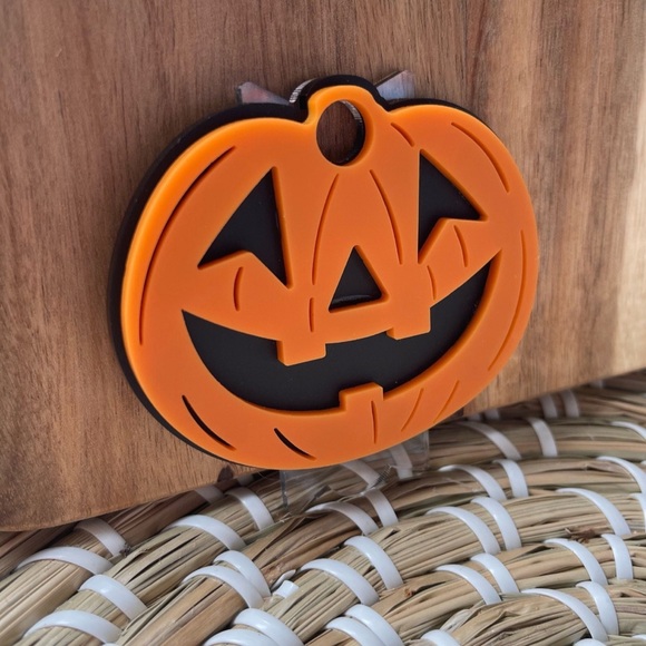 Jack-O-Lantern Tumbler Topper | 40oz or 30oz Tumbler - Picture 2 of 3